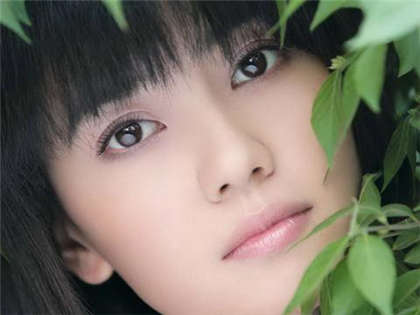 在学校里污污的片段-老师从肉到尾_芳疗氧性