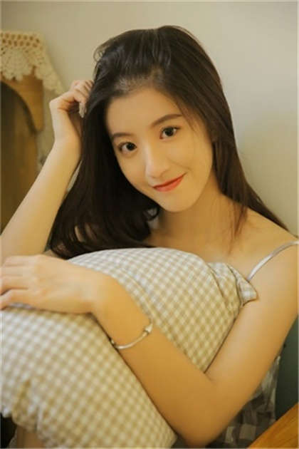 和胖村姑大肉磨的故事-小东西含深一点全部吞下_芳疗氧性