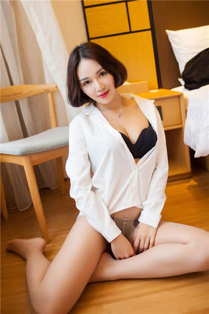 很黄很色很详细的小短文-快穿n男同时一女的h文片段_芳疗氧性