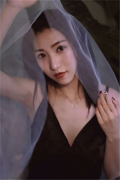 啊不啊太满了太涨-用她胸来揉他胸_芳疗氧性