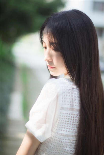 美女教室疯狂被做黄文-群交文学老师大白兔_芳疗氧性