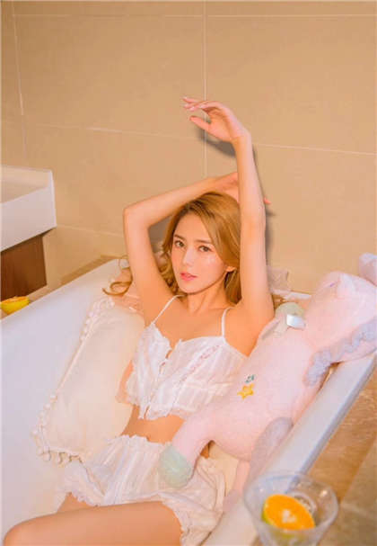 车里插的haoshuang-我要太大了给我好爽受不了了_芳疗氧性