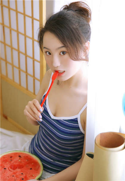 嗯深一点啊-乖把腿张大做下去_芳疗氧性