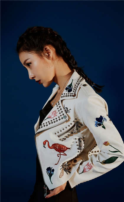 热门长篇黄色小说纯肉-易烊千玺很污的床文_芳疗氧性