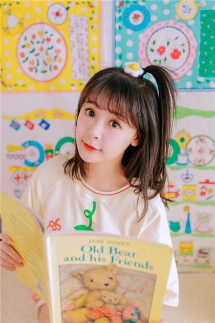 公交车上三男干一女-啊呜啊好棒啊太大了_芳疗氧性