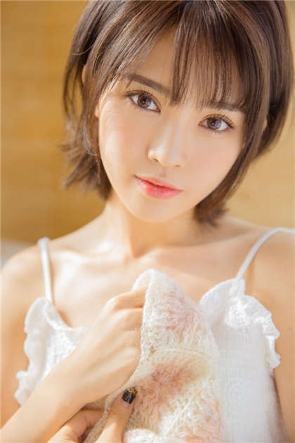 女友与闺蜜们的轮奸之旅-粗大撑开满满老师_芳疗氧性