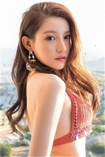 小黄文全集免费-乳罩掉到阳台上成美好邂逅_芳疗氧性