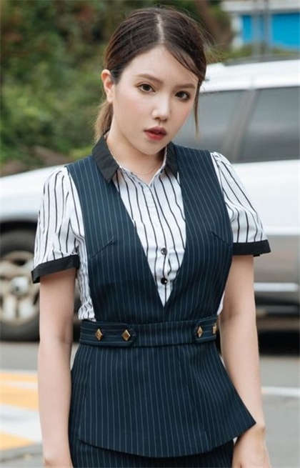 男主各种强迫女主h文-淫荡女友被老头揉搓奶头的小说_芳疗氧性