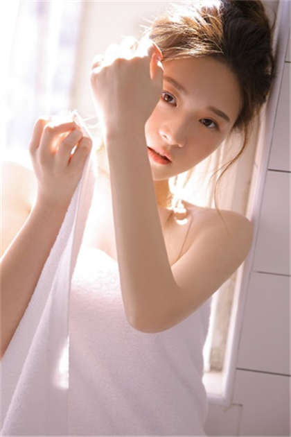 让人下面湿地长篇污文-疯狂的女婿全文阅读_芳疗氧性