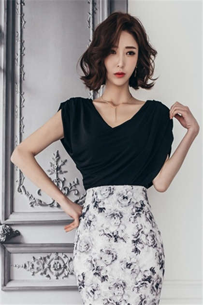 下面湿了黄文-用道具的小黄文惩罚_芳疗氧性