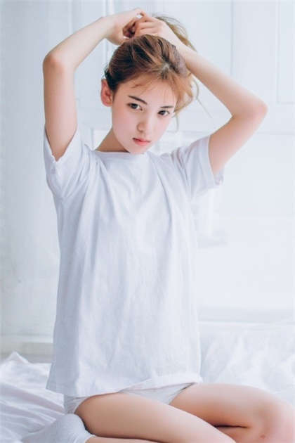 污污小说现在读-在校园同桌对我做污污的事_芳疗氧性