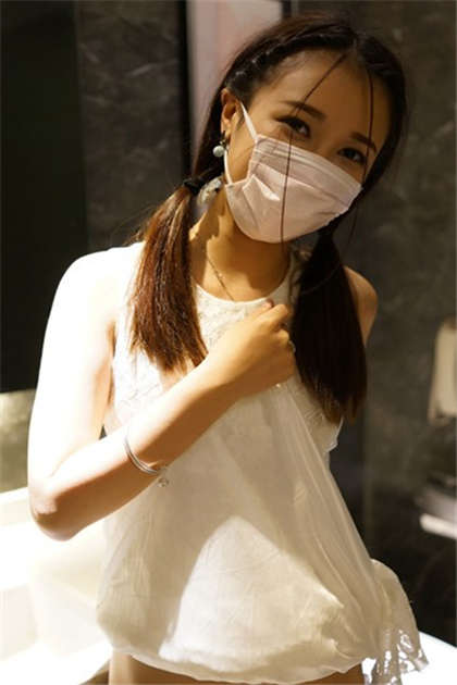 小说肉的软文-啊舔那里快吸我老师_芳疗氧性