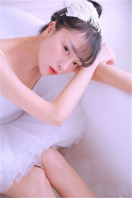 肉宠文肉很细致的-那一夜我被做到喷水_芳疗氧性