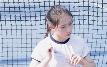 在公交车上被弄-两根粗大撞击花液_芳疗氧性