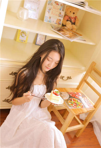 嗯嗯深一点快-一女被两男吸奶的小说章节_芳疗氧性