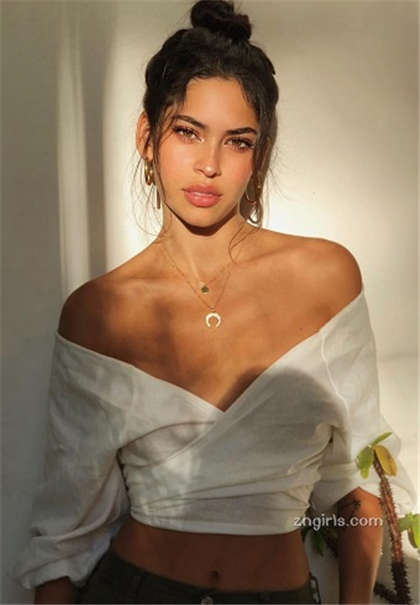 初次房事小说描写-按摩师把我弄湿了_芳疗氧性