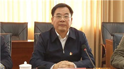 传Coinbase强硬施压，13亿美元稳定币奖励收入恐遭法案“腰斩”