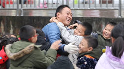 Adobe(ADBE.US)Q4业绩、2026财年指引均超预期 却难消市场AI颠覆焦虑