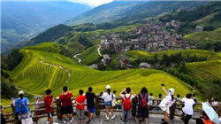 但斌“不要辜负一个伟大的时代”