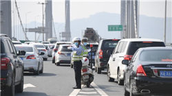 泡泡玛特 潮玩之外