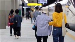 AI押注助推股价翻番！权重飙升下软银(SFTBY.US)成日股“必选项”