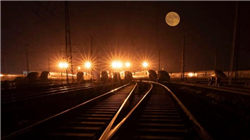 新疆铁路今年货运发送量已达2亿吨